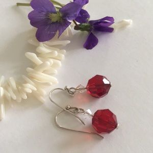 Red Swarovski crystal earrings.❤️